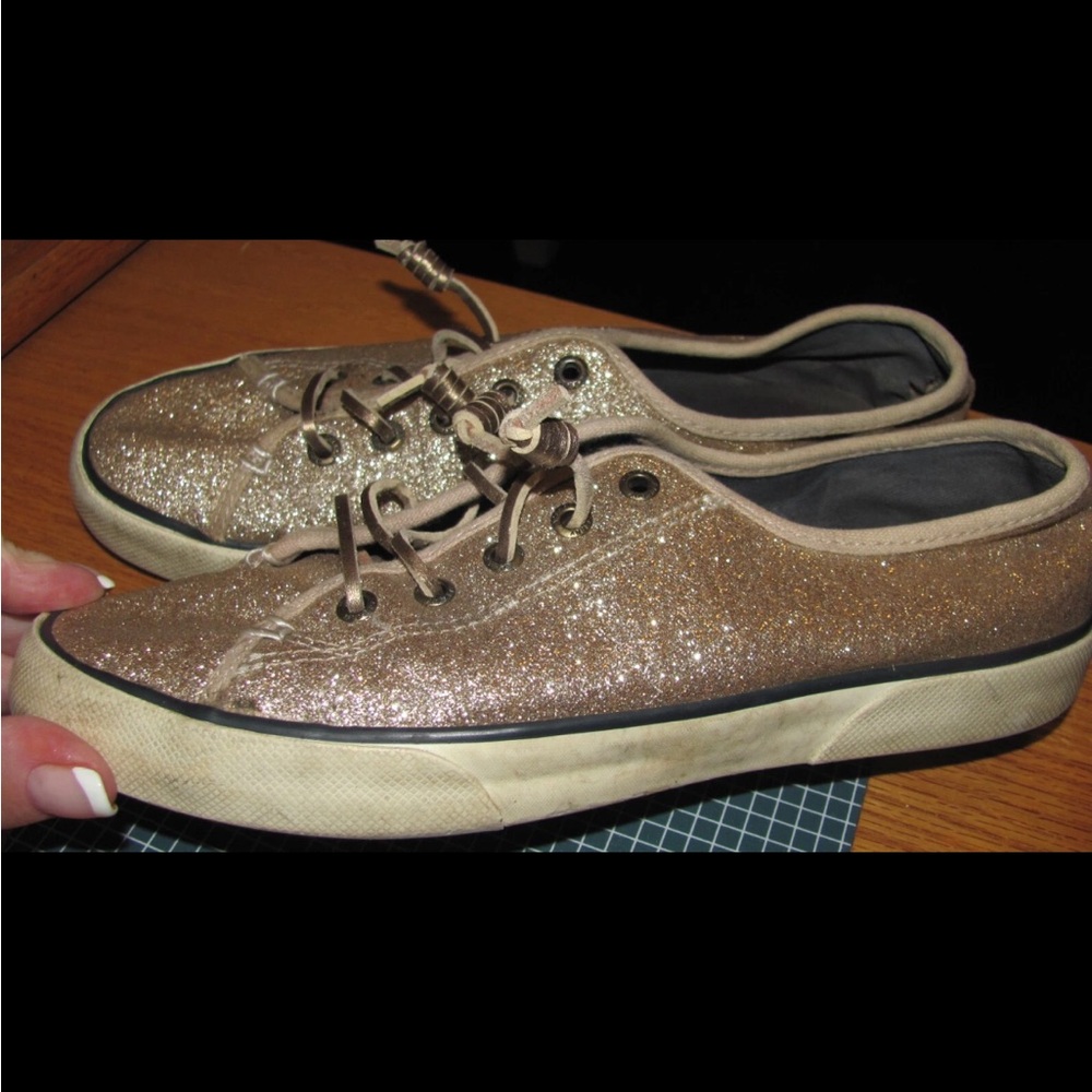 Sperry Gold Glitter Women's Shoes/ sneakers size 8